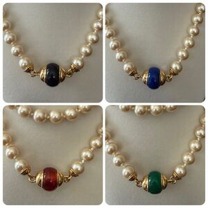 Vintage 1990’s & Very RARE Joan Rivers Pearl Changeable Necklace